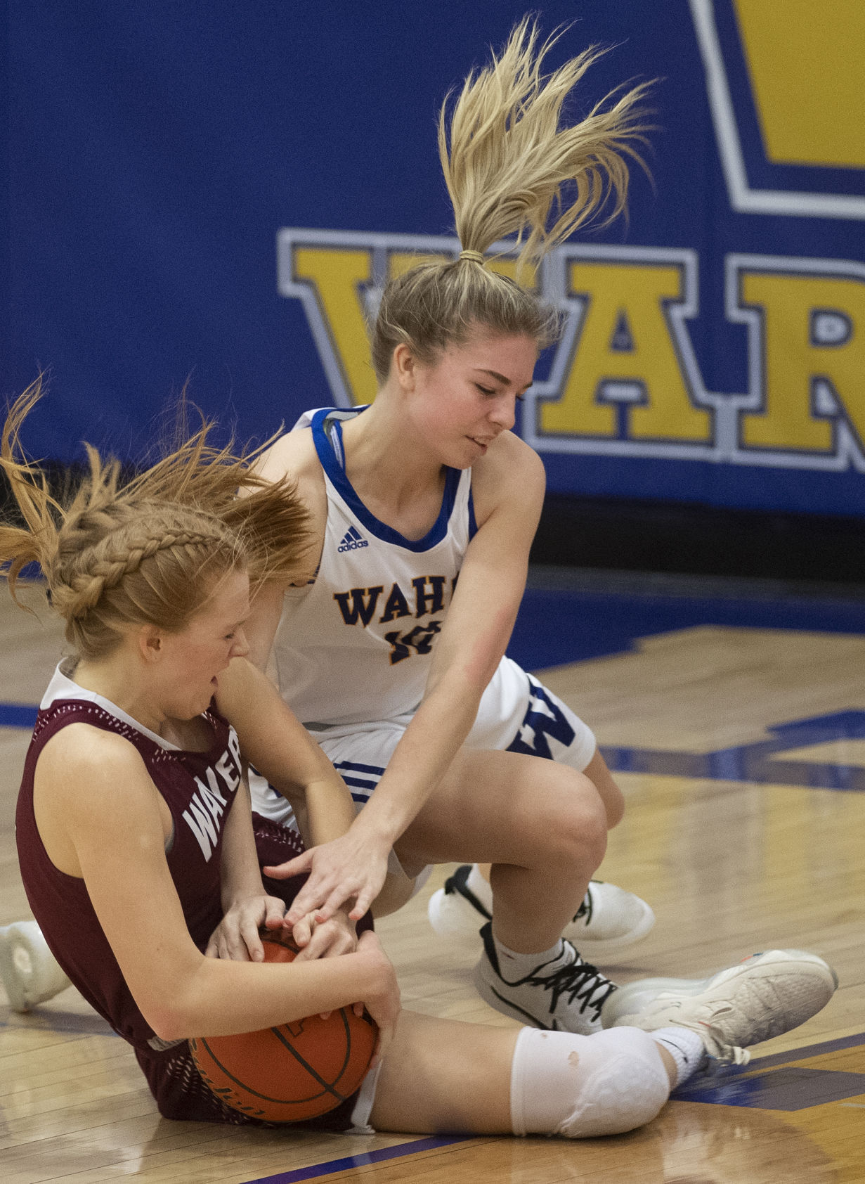Waverly vs. Wahoo, 1.21